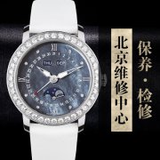 没错，这块宝珀潜水表，全靠抢